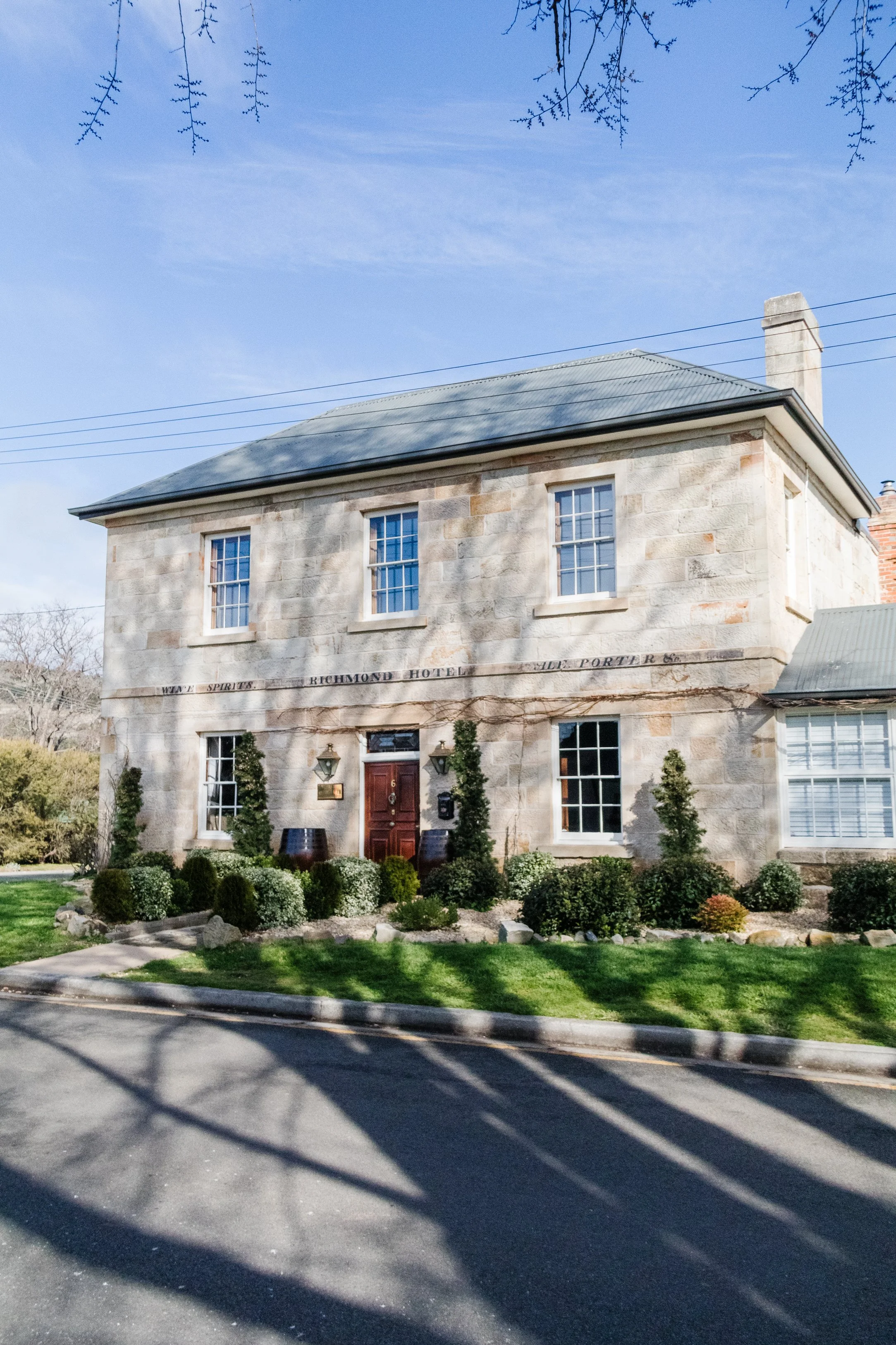 Travel Guide: Hobart, Tasmania — Smor Home